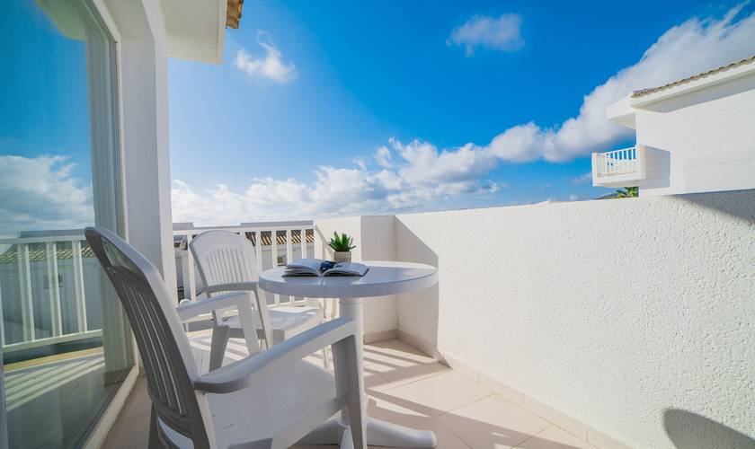 Double room with balcony Blau Punta Reina Majorca Double room with balcony Blau Punta Reina Majorca