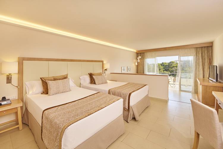 Junior Suite Blau Privilege PortoPetro Beach Resort & Spa Mallorca Junior Suite Blau Privilege PortoPetro Beach Resort & Spa Mallorca
