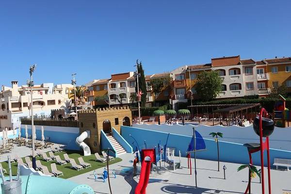 Splash park blau punta reina junior suites maiorca Splash park blau punta reina junior suites maiorca
