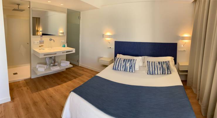 Junior suite blau punta reina resort majorque Junior suite blau punta reina resort majorque