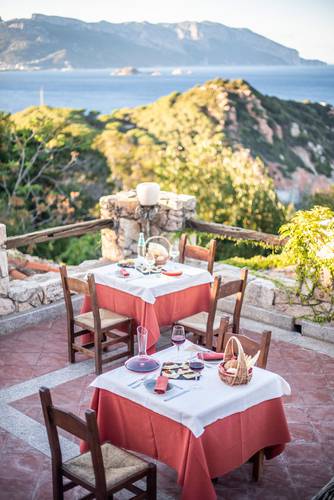 Restaurant blau monte turri Arbatax - Sardinien