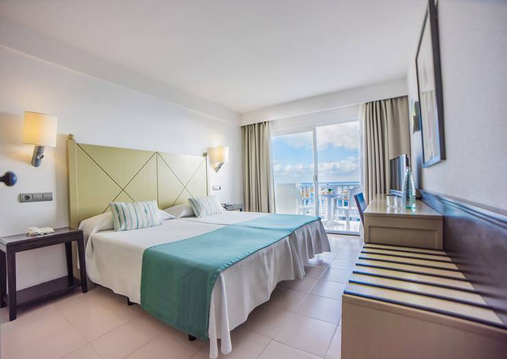Double room with sea views Blau Punta Reina Majorca Double room with sea views Blau Punta Reina Majorca