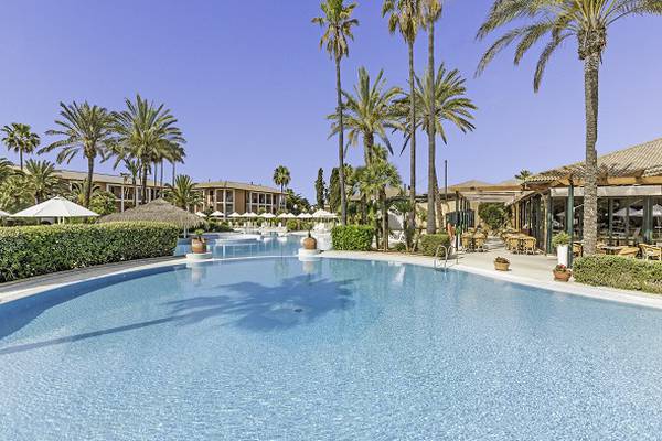 Piscine esterne hotel blau colonia sant jordi maiorca Piscine esterne hotel blau colonia sant jordi maiorca