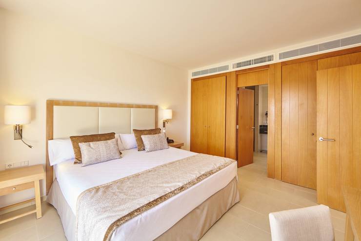 Suite blau portopetro beach resort & spa majorca Suite blau portopetro beach resort & spa majorca