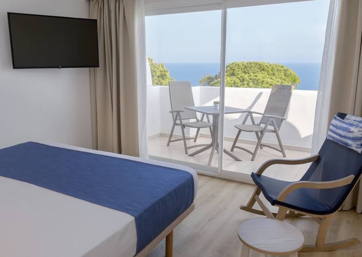 Double room sea view superior blau punta reina  Majorca