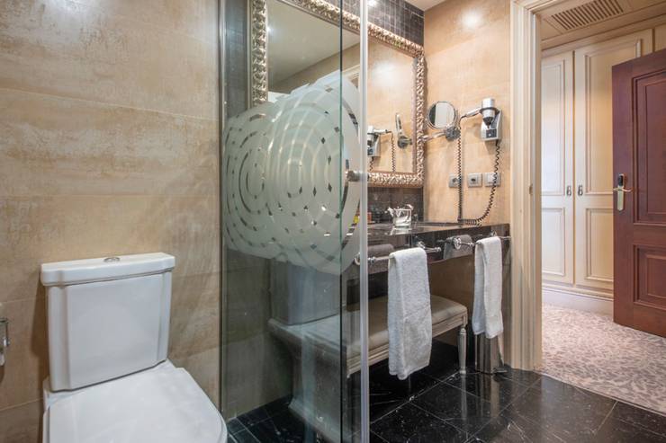 Junior suite with access to the manantial and aquaxana Gran hotel Las Caldas by Blau Hotels Asturias