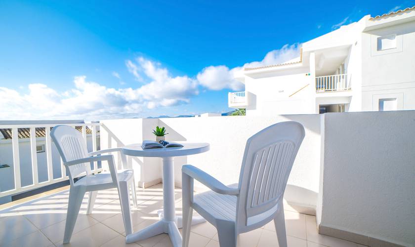 Double room with balcony Blau Punta Reina Majorca Double room with balcony Blau Punta Reina Majorca