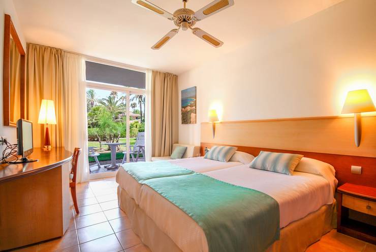 Superior double room blau colonia sant jordi resort & spa majorca Superior double room blau colonia sant jordi resort & spa majorca