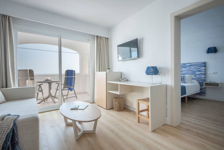 Junior suite avec vue sur la mer cala romántica blau punta reina resort majorque Junior suite avec vue sur la mer cala romántica blau punta reina resort majorque