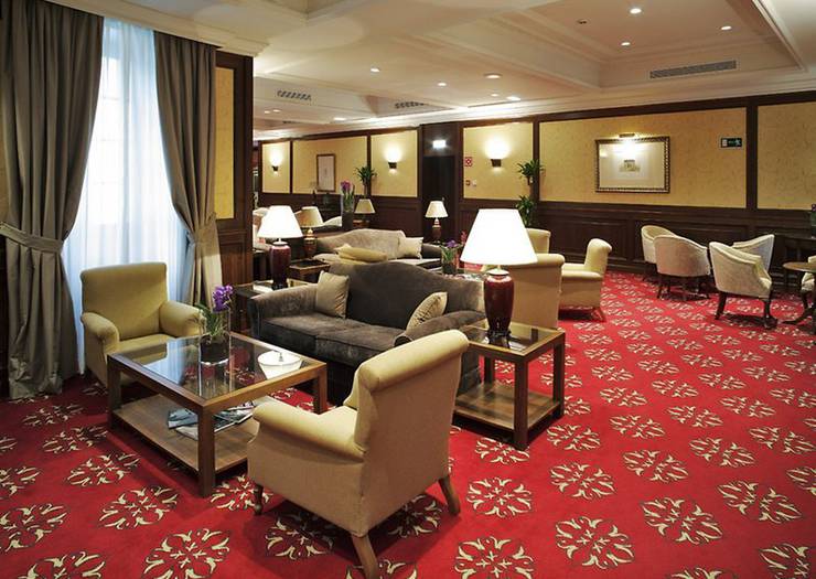 English bar Gran hotel Las Caldas by Blau Hotels Asturias English bar Gran hotel Las Caldas by Blau Hotels Asturias