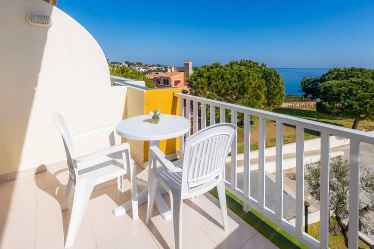 Double room sea front view deluxe blau punta reina family resort majorca Double room sea front view deluxe blau punta reina family resort majorca