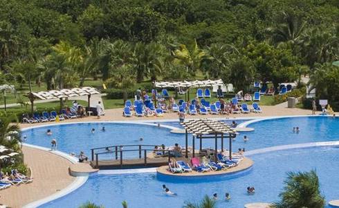PISCINA EXTERIOR Blau Varadero Hotel en Playa Varadero PISCINA EXTERIOR Blau Varadero Hotel en Playa Varadero