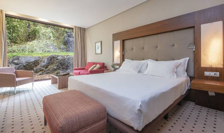  ПОДАРКИ НА 2 НОЧИ с проживанием: Relax, Wellness, Beauty, Deluxe & Romantic Experience ... Gran hotel Las Caldas by Blau Hotels Астурия