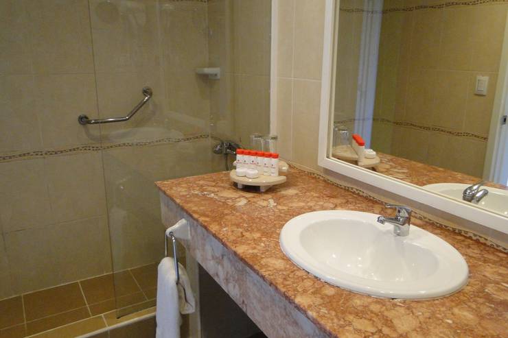 Superior plus room blau arenal habana beach hotel cuba Superior plus room blau arenal habana beach hotel cuba