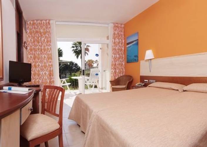 Suite blau colonia sant jordi resort & spa mallorca Suite blau colonia sant jordi resort & spa mallorca