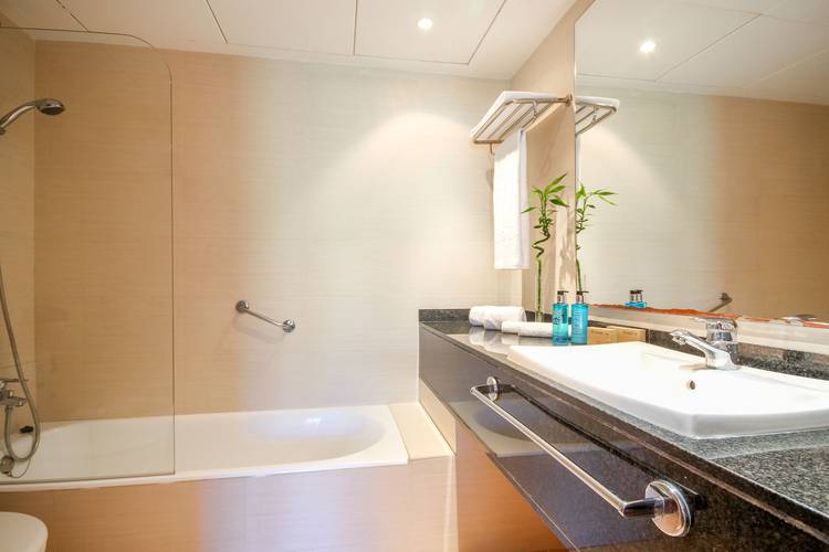 Superior suite blau colonia sant jordi resort & spa majorca Superior suite blau colonia sant jordi resort & spa majorca