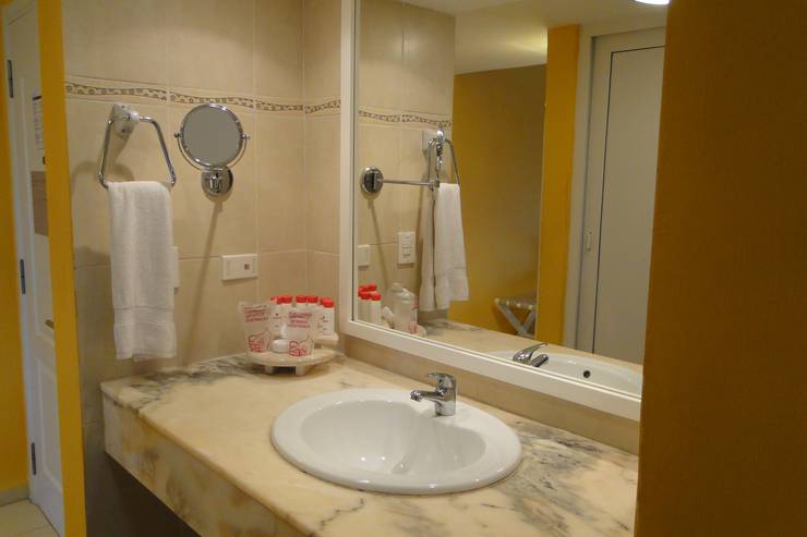 Junior suite blau arenal habana beach hotel cuba Junior suite blau arenal habana beach hotel cuba