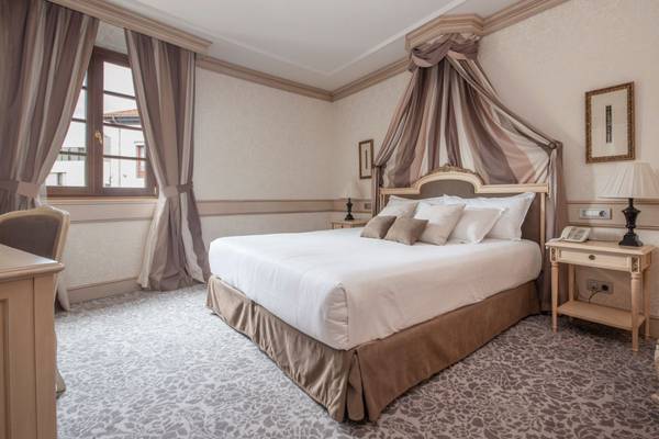 Junior suite Gran Hotel Las Caldas by Blau Hotels a Asturie