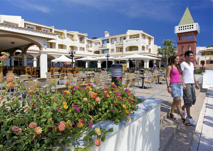 Bar plaza blau punta reina junior suites majorca Bar plaza blau punta reina junior suites majorca