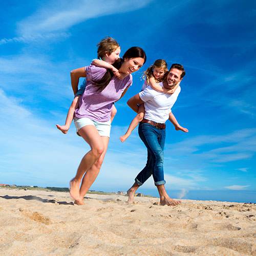 Para nuestras familias Blau Hotels for Holidays Para nuestras familias Blau Hotels for Holidays