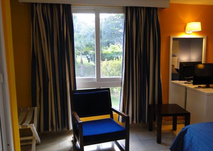 Doppelzimmer Blau Arenal Habana Beach Kuba Doppelzimmer Blau Arenal Habana Beach Kuba