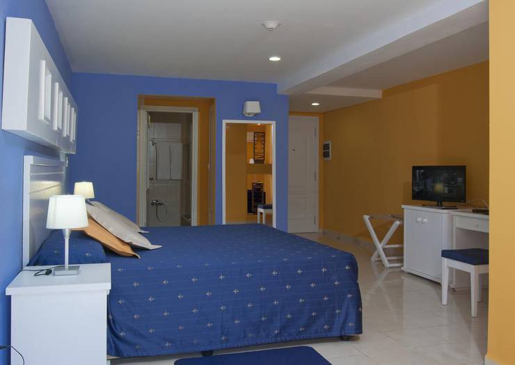 Doppelzimmer Blau Arenal Habana Beach Kuba Doppelzimmer Blau Arenal Habana Beach Kuba