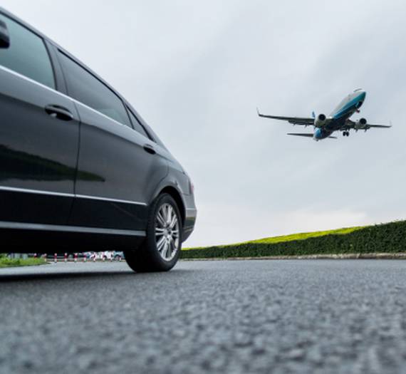 Flughafentransfers - Rückfahrt von CAGLIARI oder OLBIA Blau Monte Turri (Nur Erwachsene) Arbatax - Sardinien Flughafentransfers - Rückfahrt von CAGLIARI oder OLBIA Blau Monte Turri (Nur Erwachsene) Arbatax - Sardinien