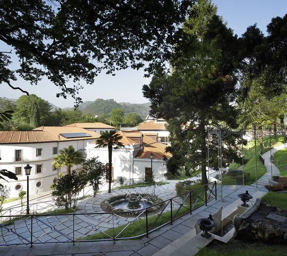 Transfers Las Caldas by Blau Hotels Asturias