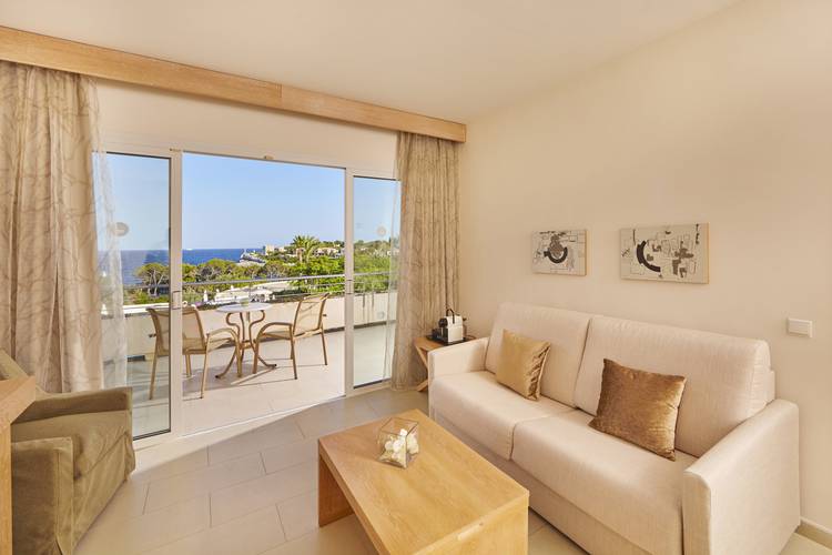 Sea view suite blau portopetro beach resort & spa majorca Sea view suite blau portopetro beach resort & spa majorca