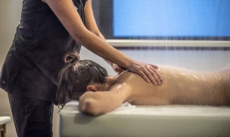 WELLNESS & BEAUTY. Bonos y experiencias regalo de tratamientos para mimarte cuando más lo necesites. ¡Elige tu bono! Gran hotel Las Caldas by Blau Hotels Asturias WELLNESS & BEAUTY. Bonos y experiencias regalo de tratamientos para mimarte cuando más lo necesites. ¡Elige tu bono! Gran hotel Las Caldas by Blau Hotels Asturias