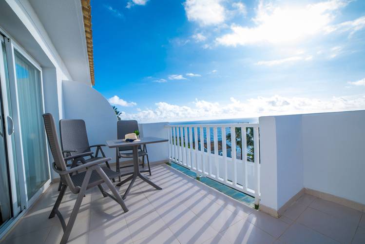 Junior suite vista mare cala romántica blau punta reina Resort Maiorca