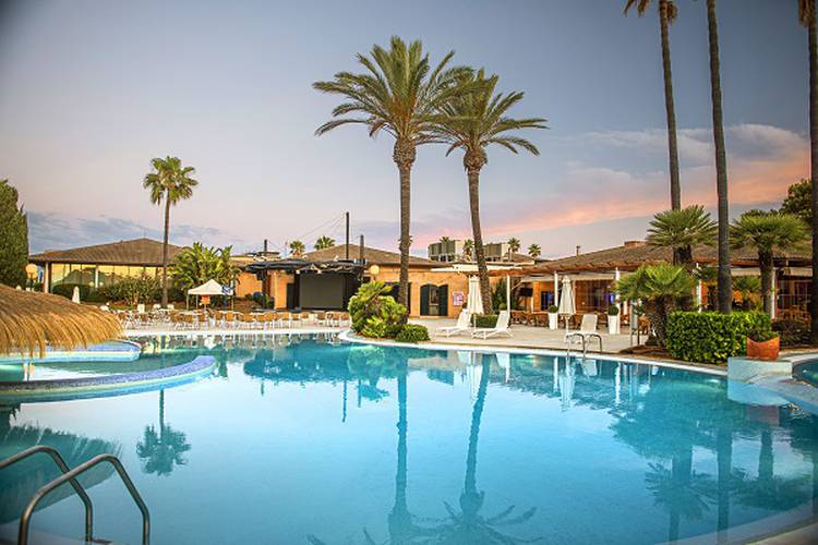 ¡Viaja en familia por menos! blau hotels ¡Viaja en familia por menos! blau hotels