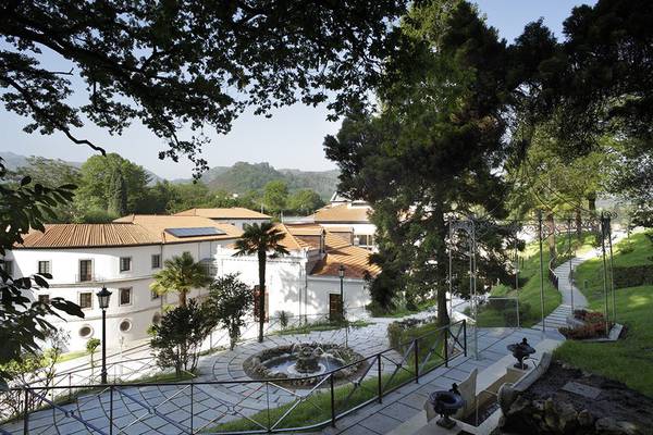 Navettes Las Caldas by Blau Hotels Asturies Navettes Las Caldas by Blau Hotels Asturies