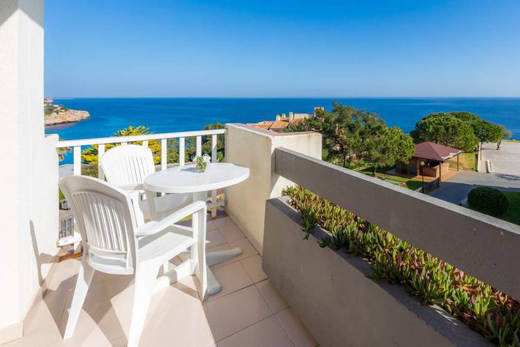 Double room sea front view deluxe blau punta reina family resort majorca Double room sea front view deluxe blau punta reina family resort majorca