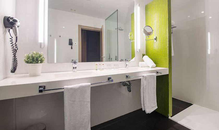 Double rooms with aquaxana access Las Caldas by Blau Hotels Asturias Double rooms with aquaxana access Las Caldas by Blau Hotels Asturias