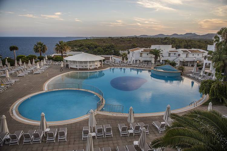 Day Pass con Spa, piscina & Almuerzo blau hotels Day Pass con Spa, piscina & Almuerzo blau hotels