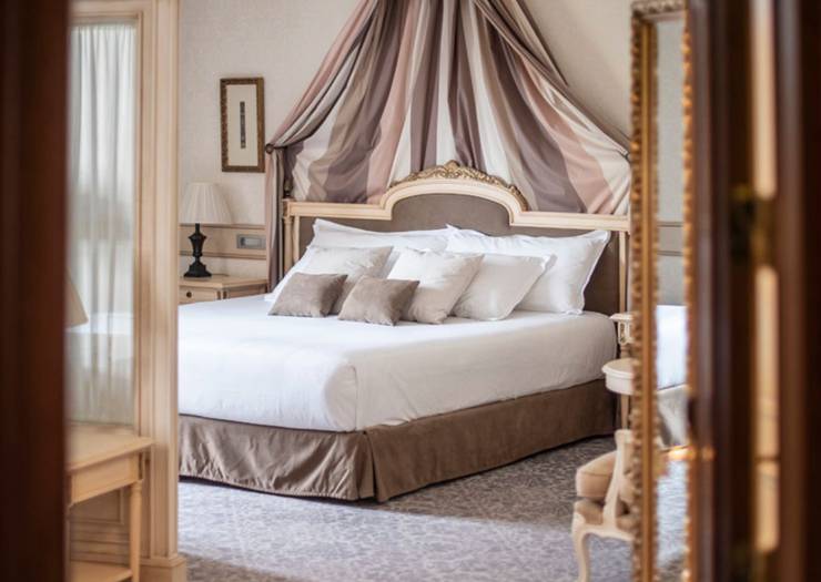 Double room Gran Hotel Las Caldas by Blau Hotels Asturias Double room Gran Hotel Las Caldas by Blau Hotels Asturias