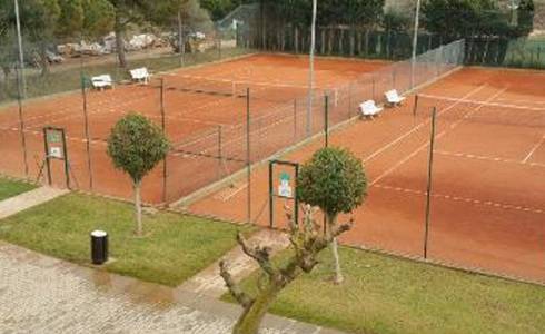 PISTAS DE TENIS ($) Blau Colonia Sant Jordi Resort & Spa en Mallorca PISTAS DE TENIS ($) Blau Colonia Sant Jordi Resort & Spa en Mallorca