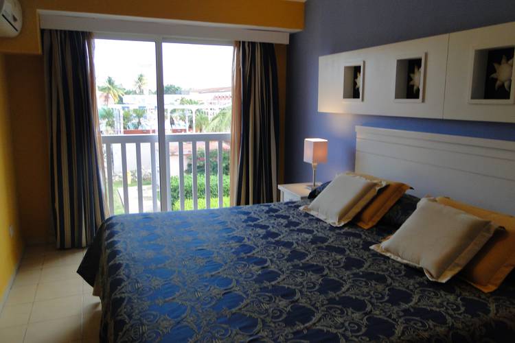 Junior suite blau arenal habana beach hotel cuba Junior suite blau arenal habana beach hotel cuba