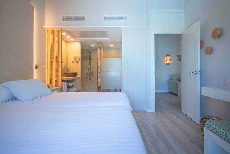 Superior suiten blau còlonia sant jordi mallorca Superior suiten blau còlonia sant jordi mallorca