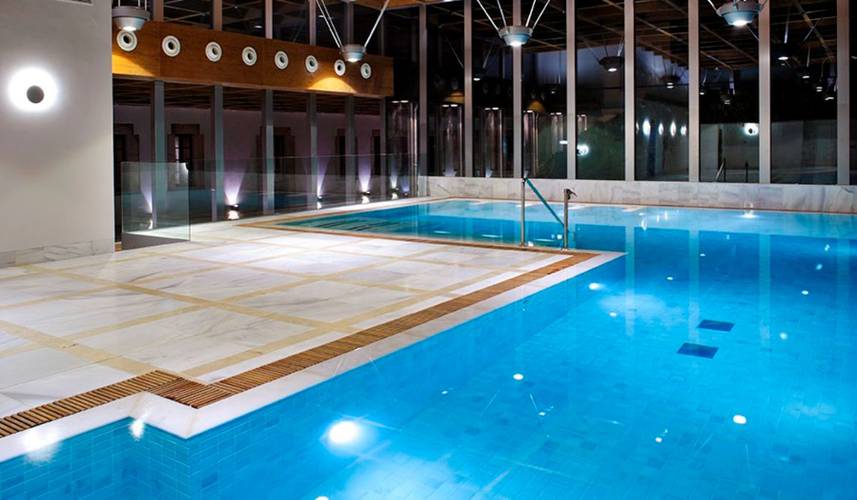 Schwimmbad Gran hotel Las Caldas by Blau Hotels Asturien
