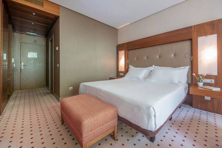 Habitación comunicante con acceso al manantial y aquaxana Gran hotel Las Caldas by Blau Hotels Asturias Habitación comunicante con acceso al manantial y aquaxana Gran hotel Las Caldas by Blau Hotels Asturias