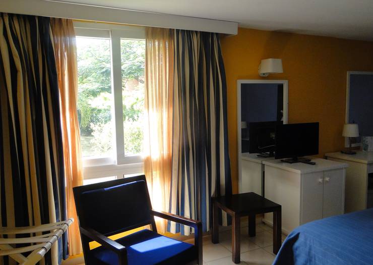 Doppelzimmer Blau Arenal Habana Beach Kuba Doppelzimmer Blau Arenal Habana Beach Kuba