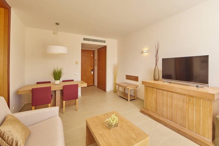 Sea view suite blau portopetro beach resort & spa majorca Sea view suite blau portopetro beach resort & spa majorca