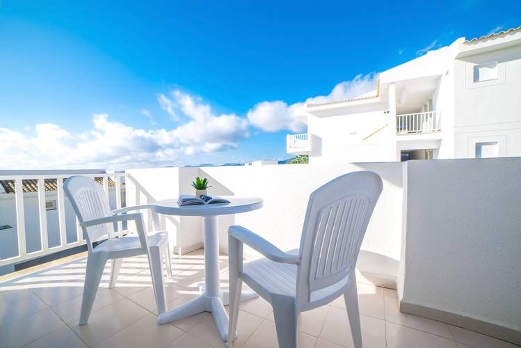 Double room blau punta reina resort majorca Double room blau punta reina resort majorca
