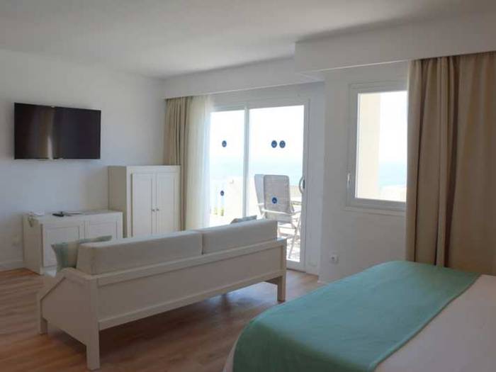 Junior suiten mit meerblick blau punta reina resort mallorca Junior suiten mit meerblick blau punta reina resort mallorca