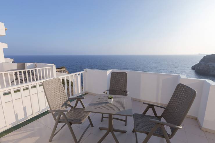 Sea front view junior suite blau punta reina junior suites majorca Sea front view junior suite blau punta reina junior suites majorca