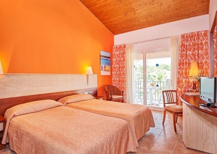 Double room blau colonia sant jordi resort & spa majorca Double room blau colonia sant jordi resort & spa majorca