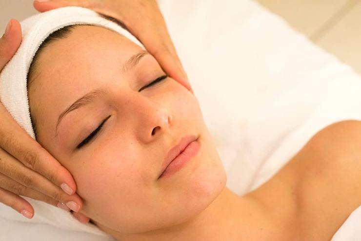 FACIAL TREATMENTS Hotel Las Caldas Spa & Sport Asturias FACIAL TREATMENTS Hotel Las Caldas Spa & Sport Asturias