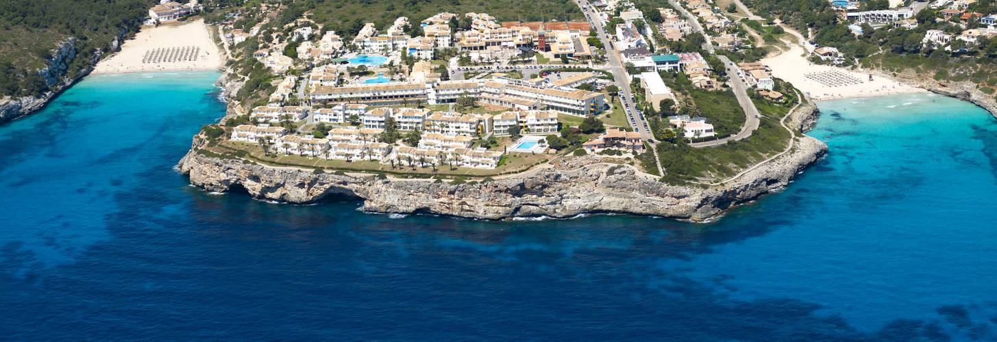 Blau Hotels - - Blau Hotels - -